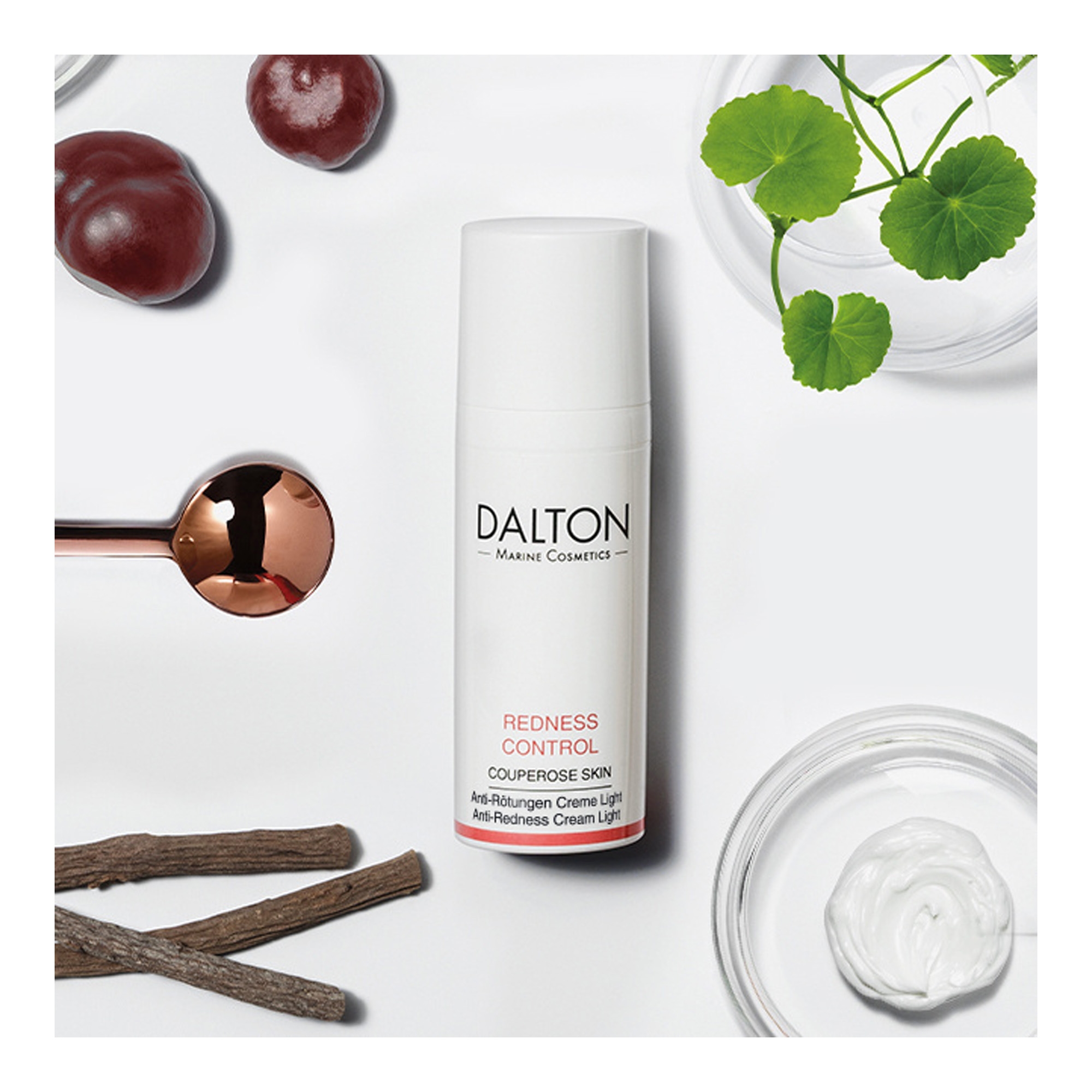 Kerge tekstuuriga punetusevastane kreem rasusele nahale 50ml