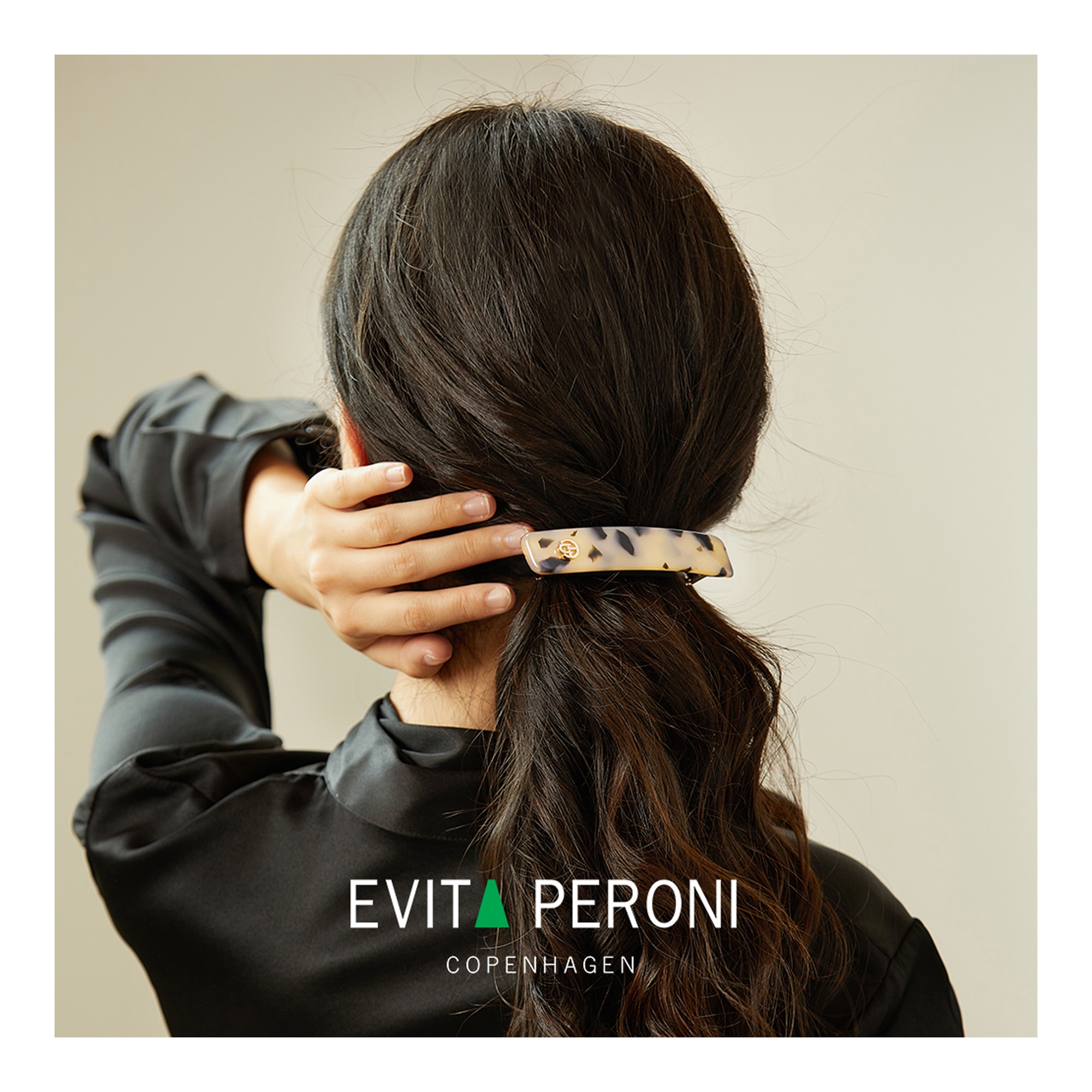 Carrie juukseklamber