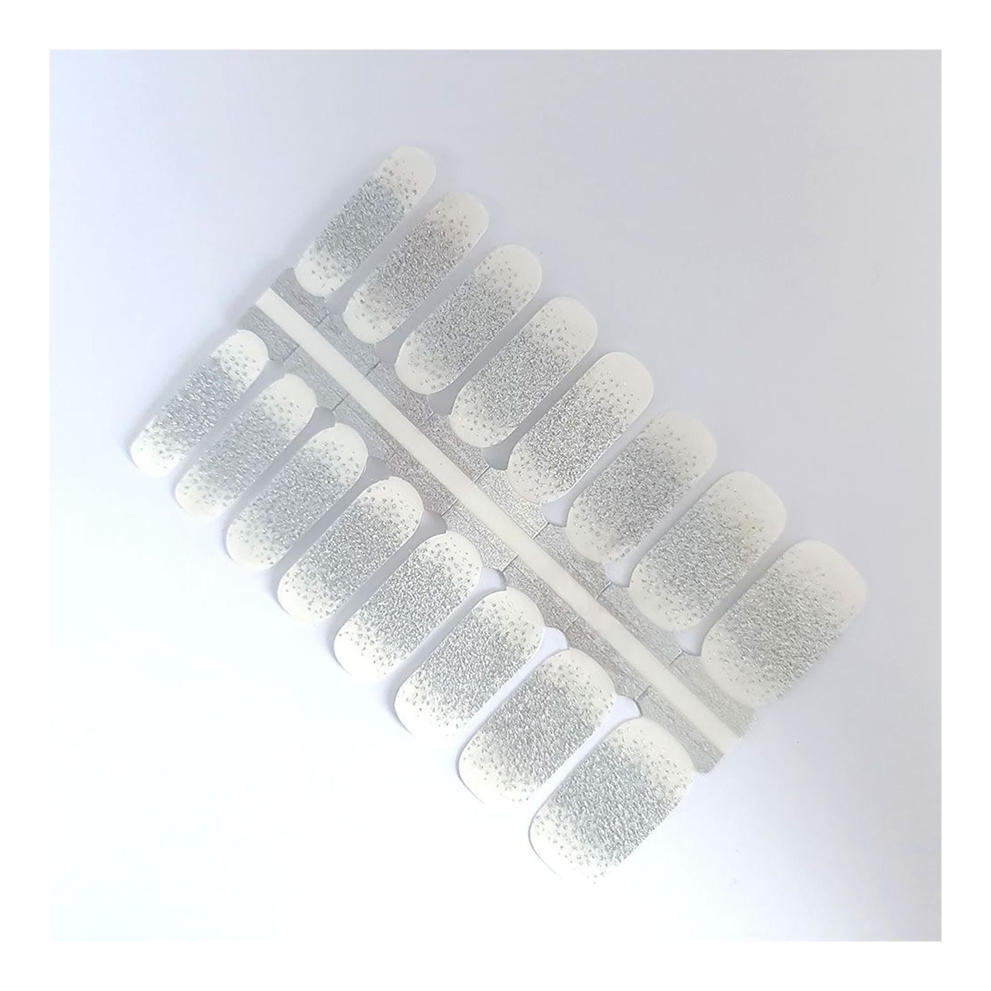 Küünelakikleebised Nele