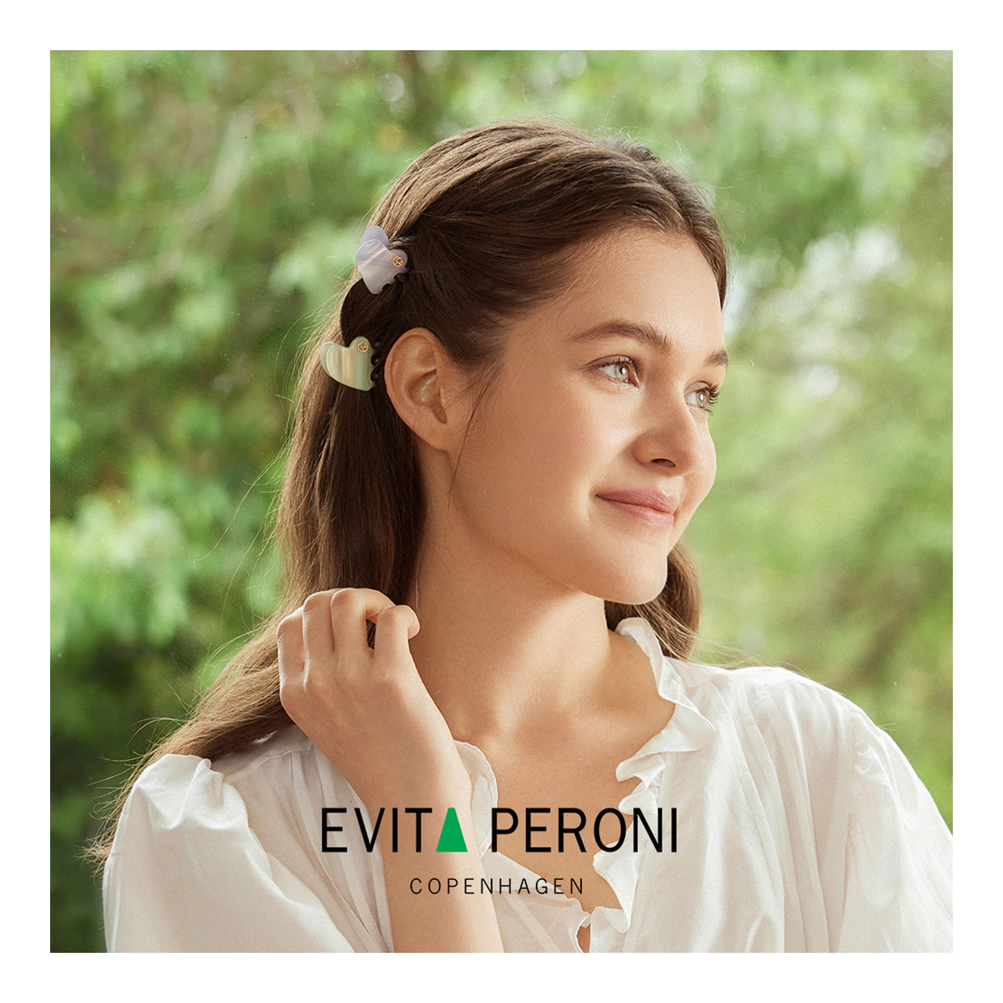 Nora juukseklamber Mini Shark