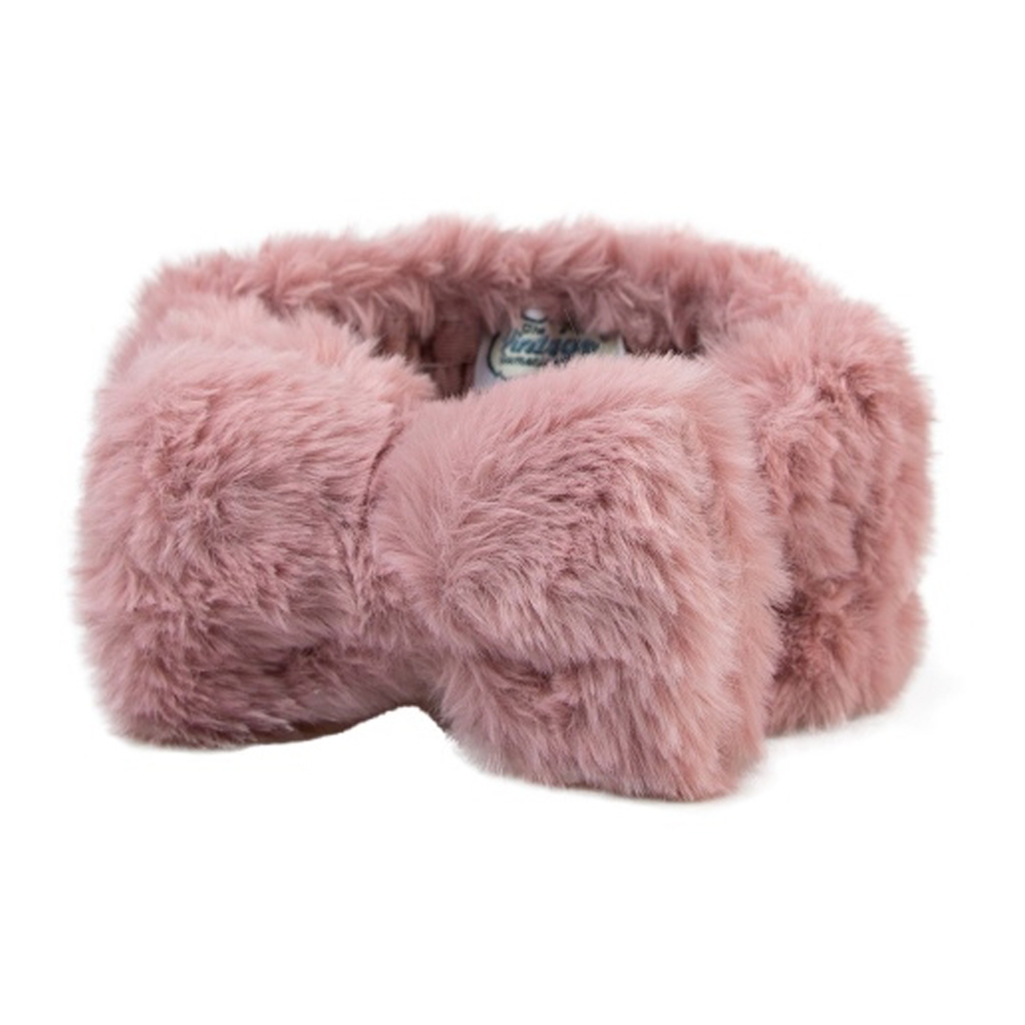 Delilah Luxe peapael