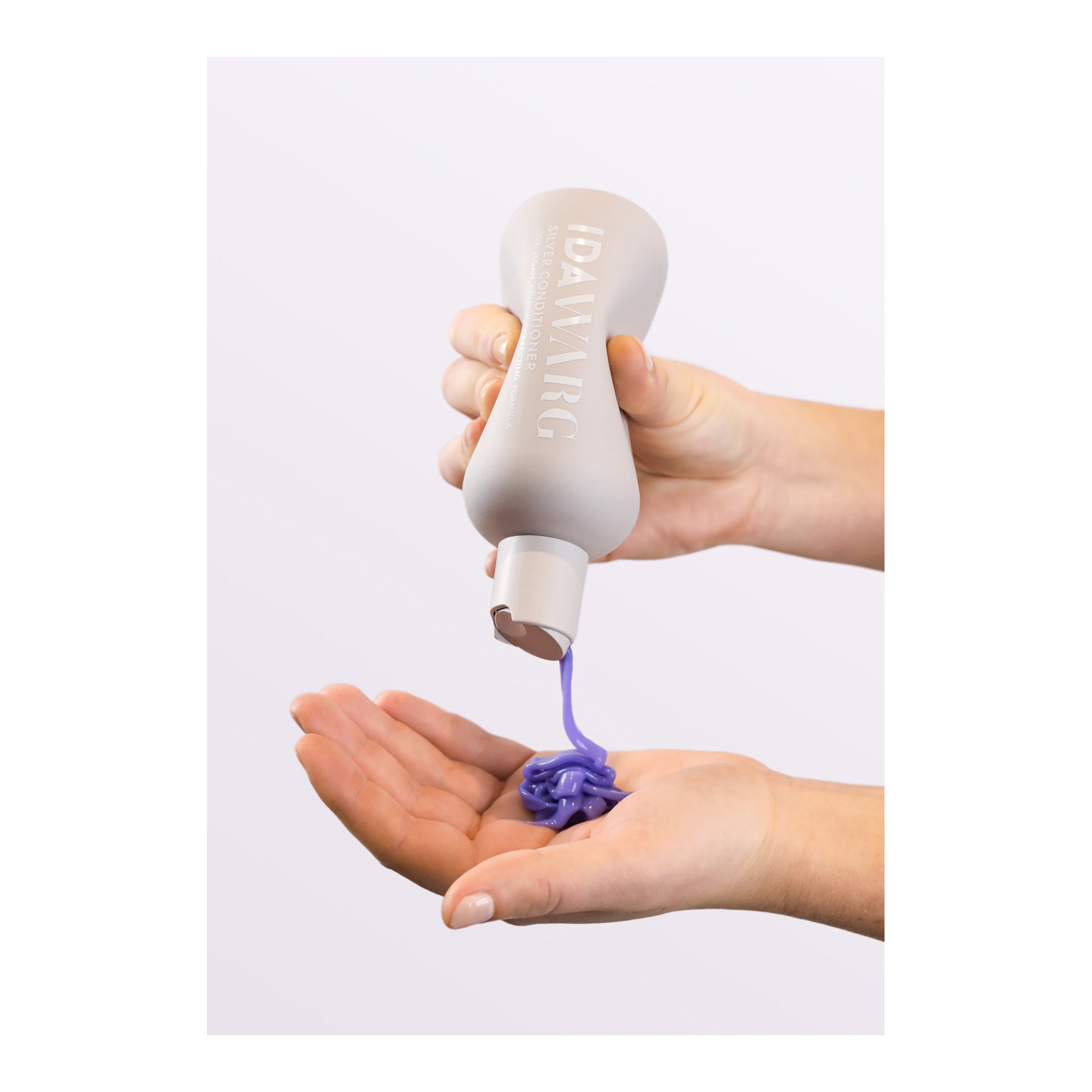 Mahe ja toitev palsam violetsete pigmentidegam 250ml