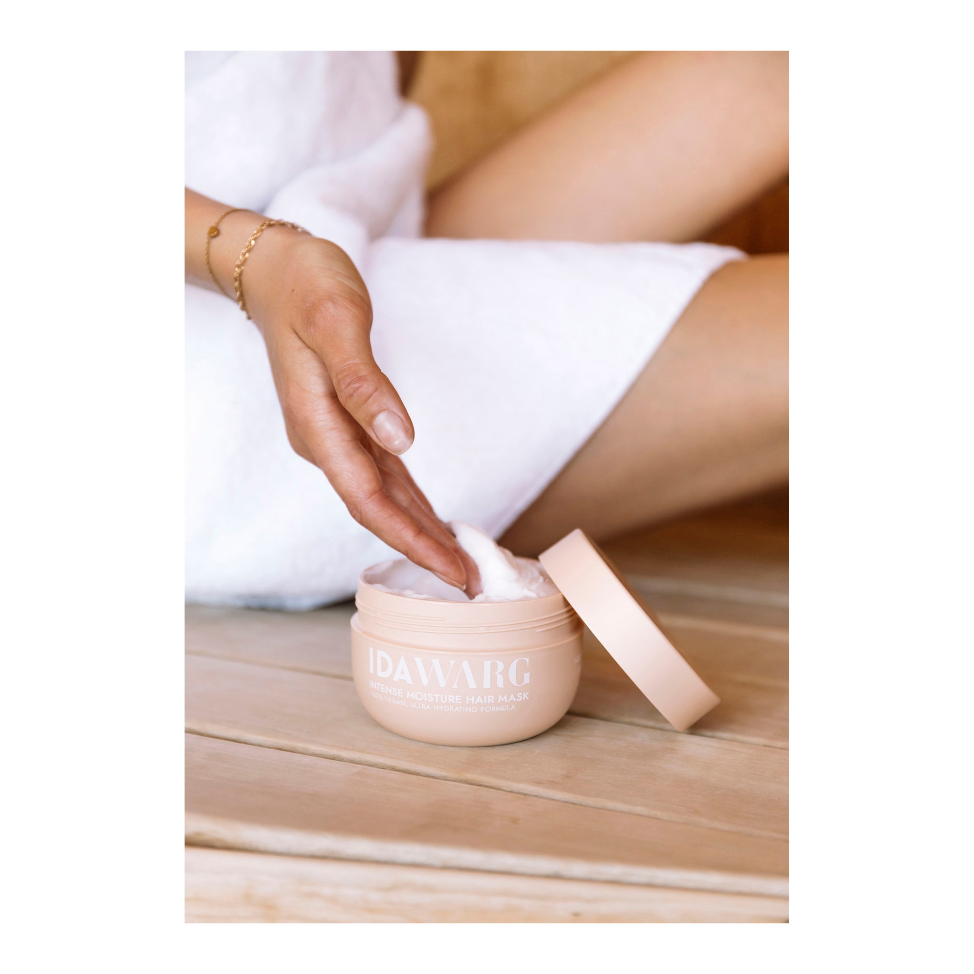 Niisutav juuksemask kahustele, kuivadele ja rabedatele juustele 300ml