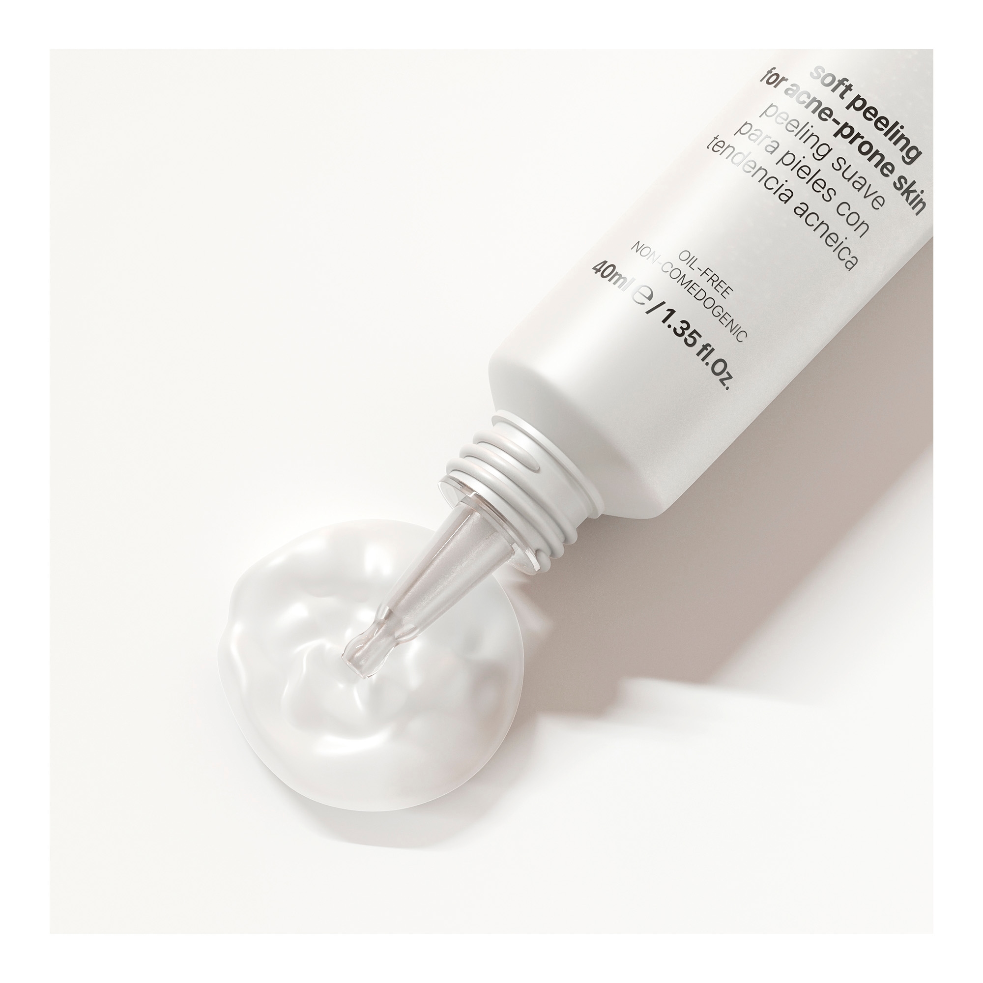 Õrn koorija aknelisele nahale öiseks hoolduseks 40ml