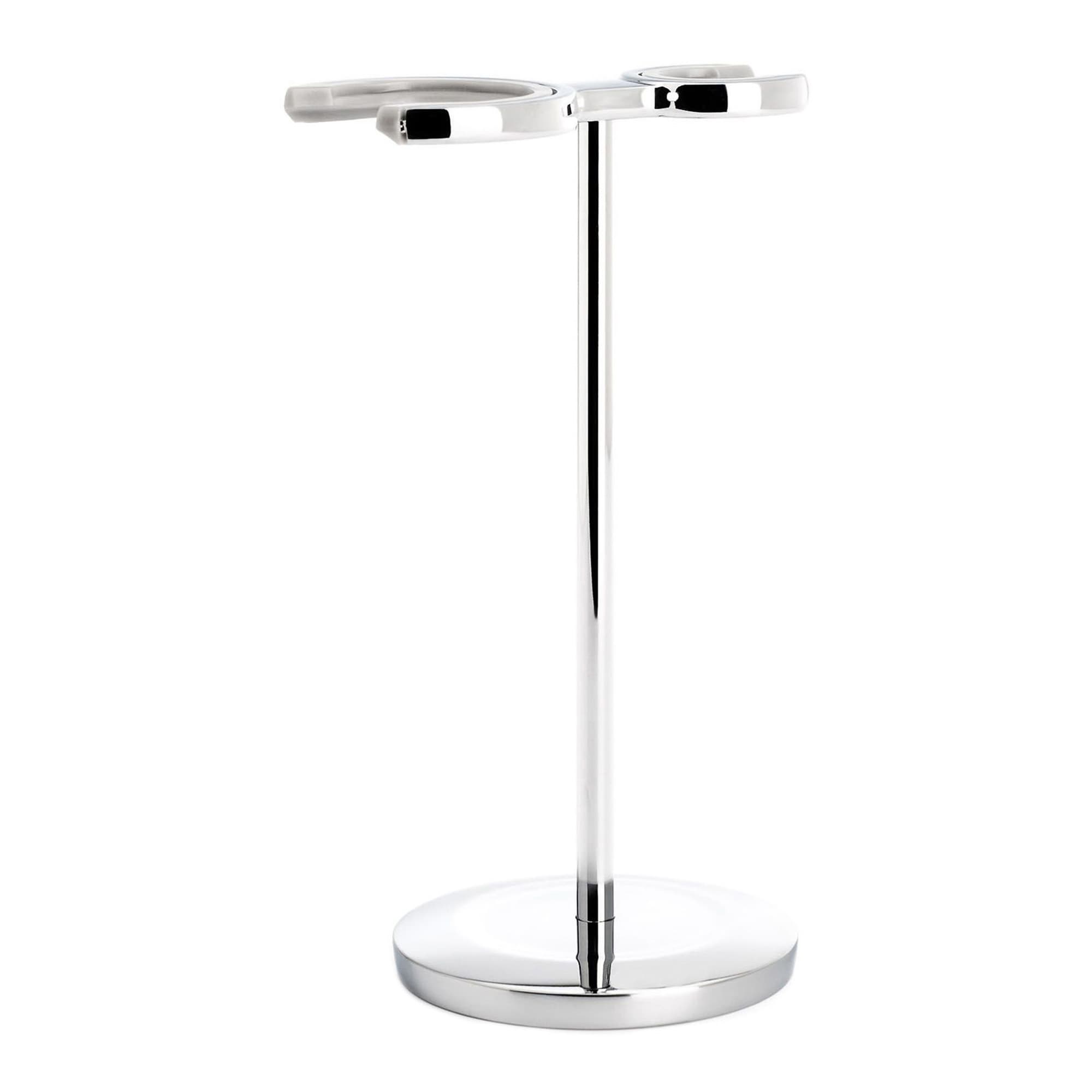 Raseerija ning pintsli hoidik