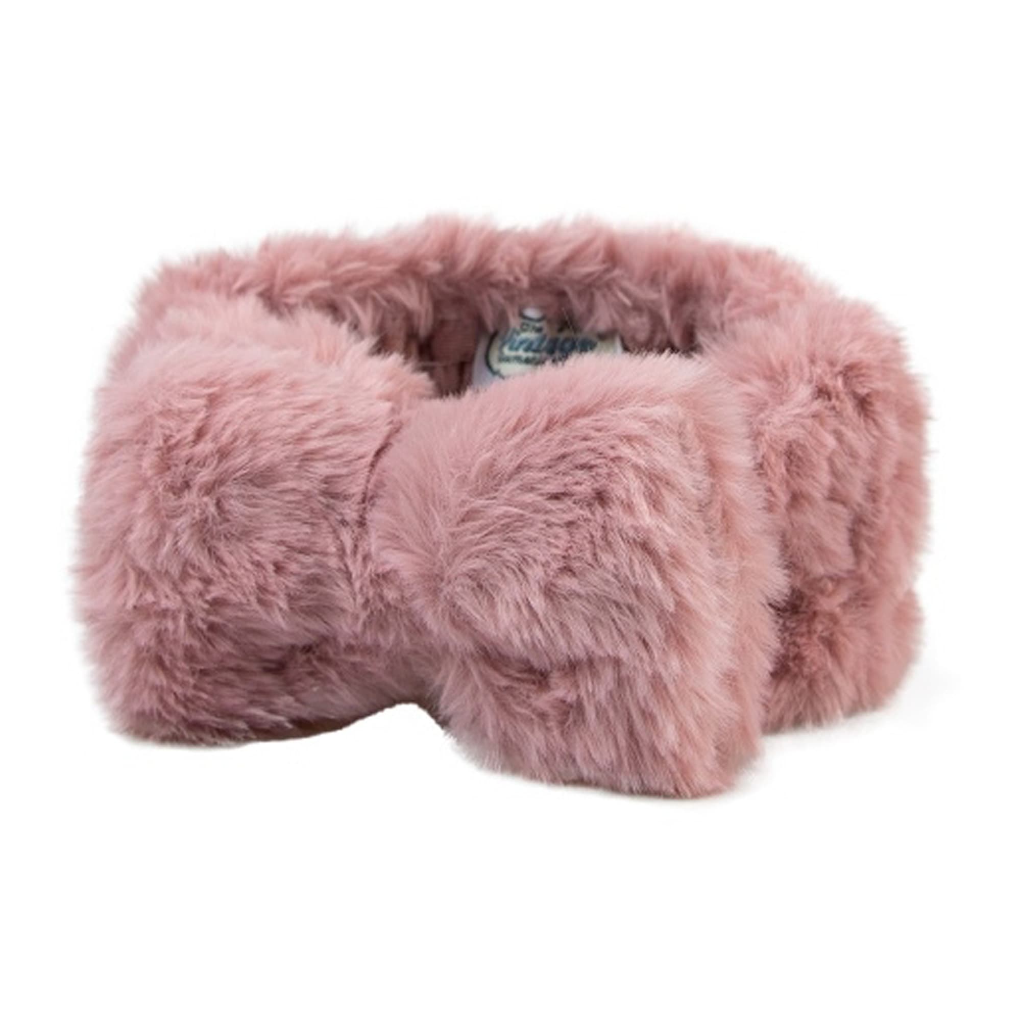 Delilah Luxe peapael